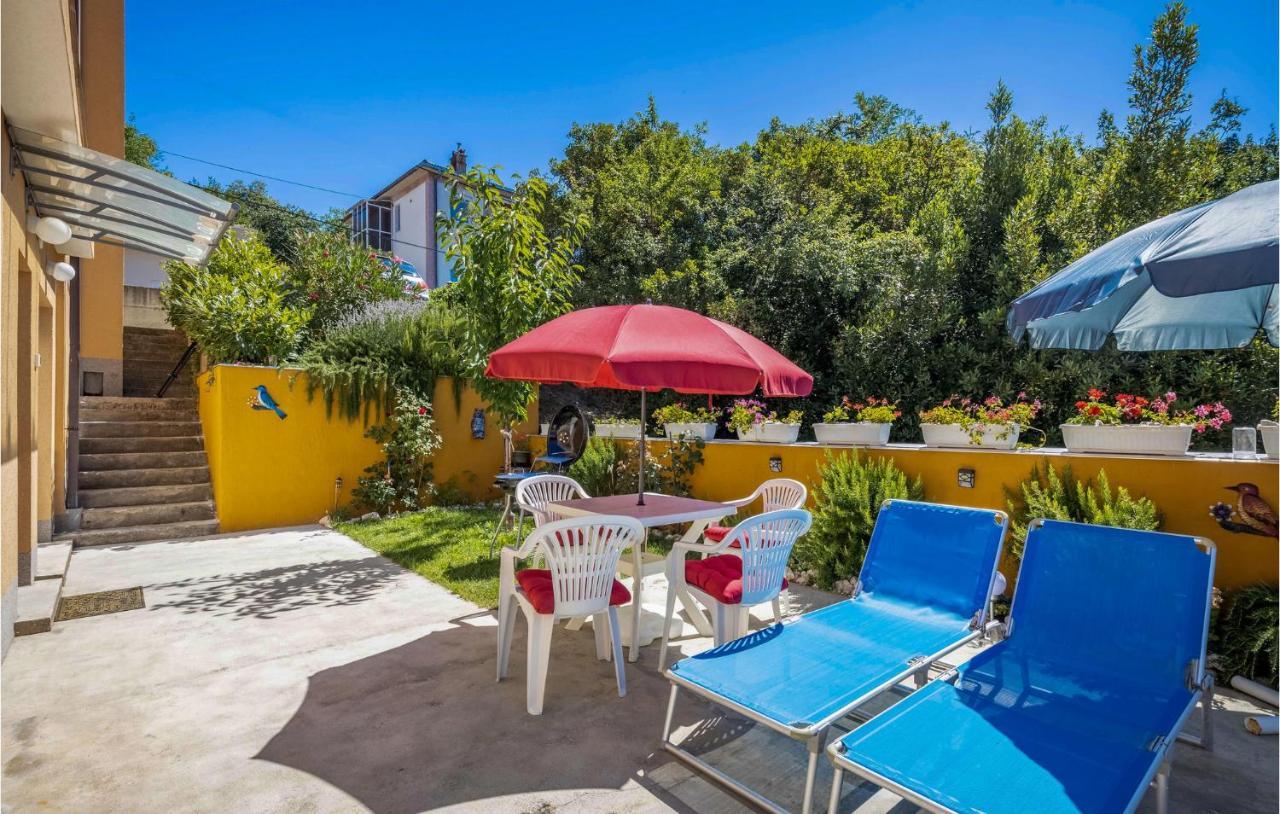 Amazing Apartment In Kostrena With 1 Bedrooms And Wifi Luaran gambar